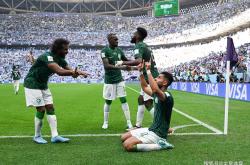 爱游戏体育官网-里昂客场击败南特，赢得连胜！