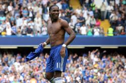 爱游戏下载-马刺险胜上海队，武切维奇成为关键先生