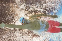 爱游戏-从南半球到欧洲之巅，巴雷拉的欧冠封神与新西兰足球的启示