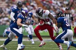 AYXapp下载-公牛爆冷奇才，布克关键时刻站出来，一场颠覆预期的对决