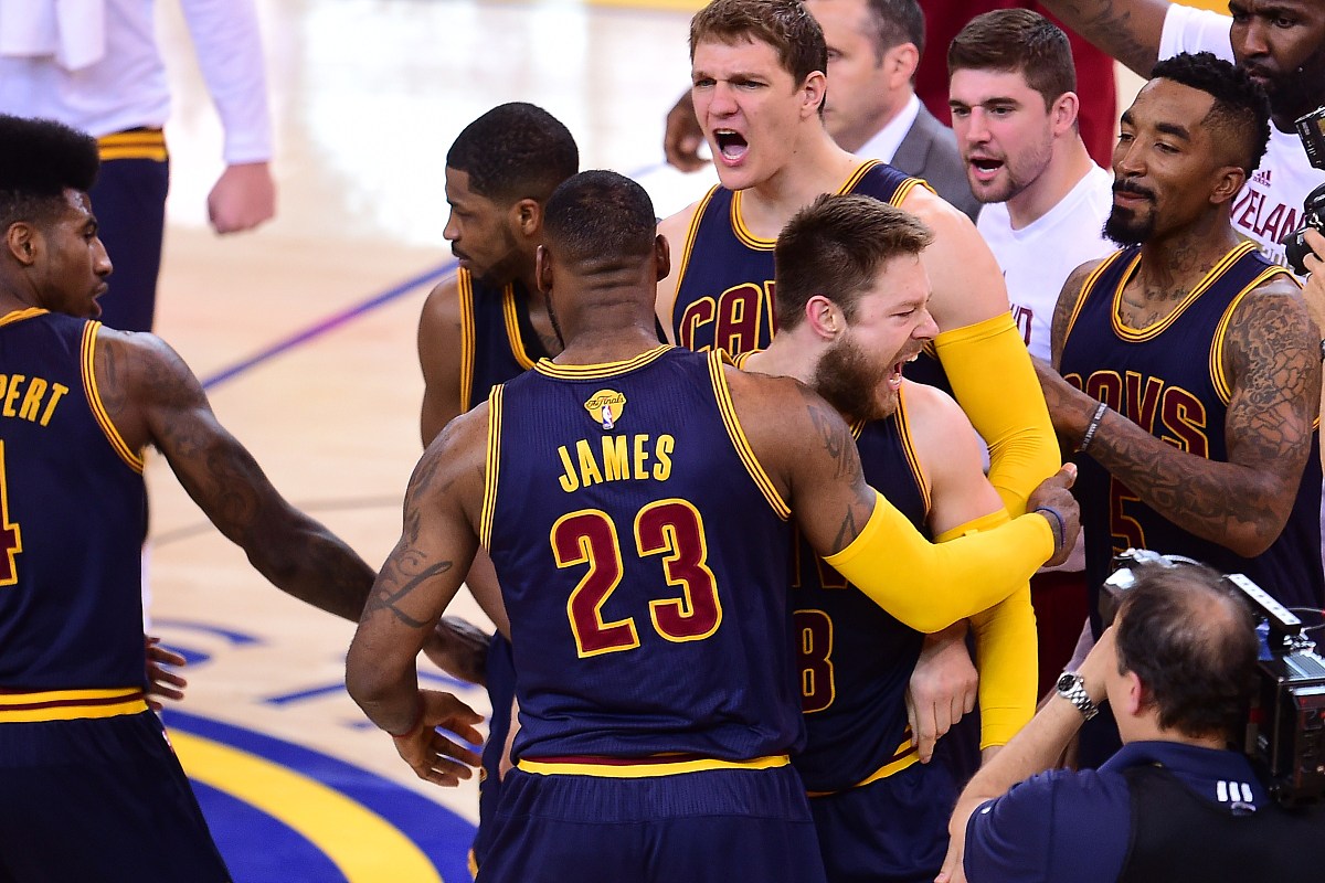 体育巨星们在瞩目大赛上的表现揭秘 体育巨星们在瞩目大赛上的表现揭秘