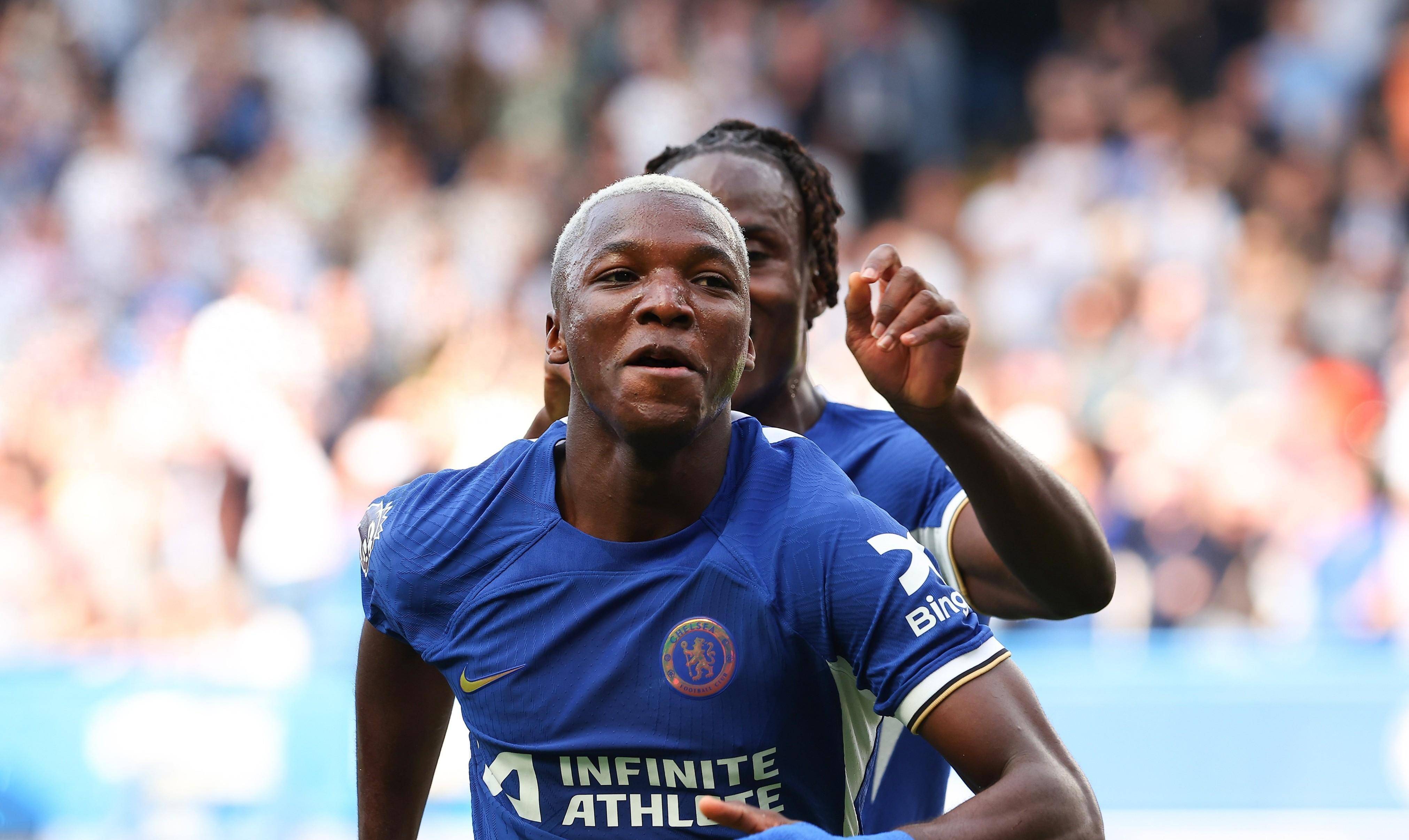 关于镇守禁区球员表现出色,助队保障稳固的信息 关于镇守禁区球员表现出色,助队保障稳固的信息