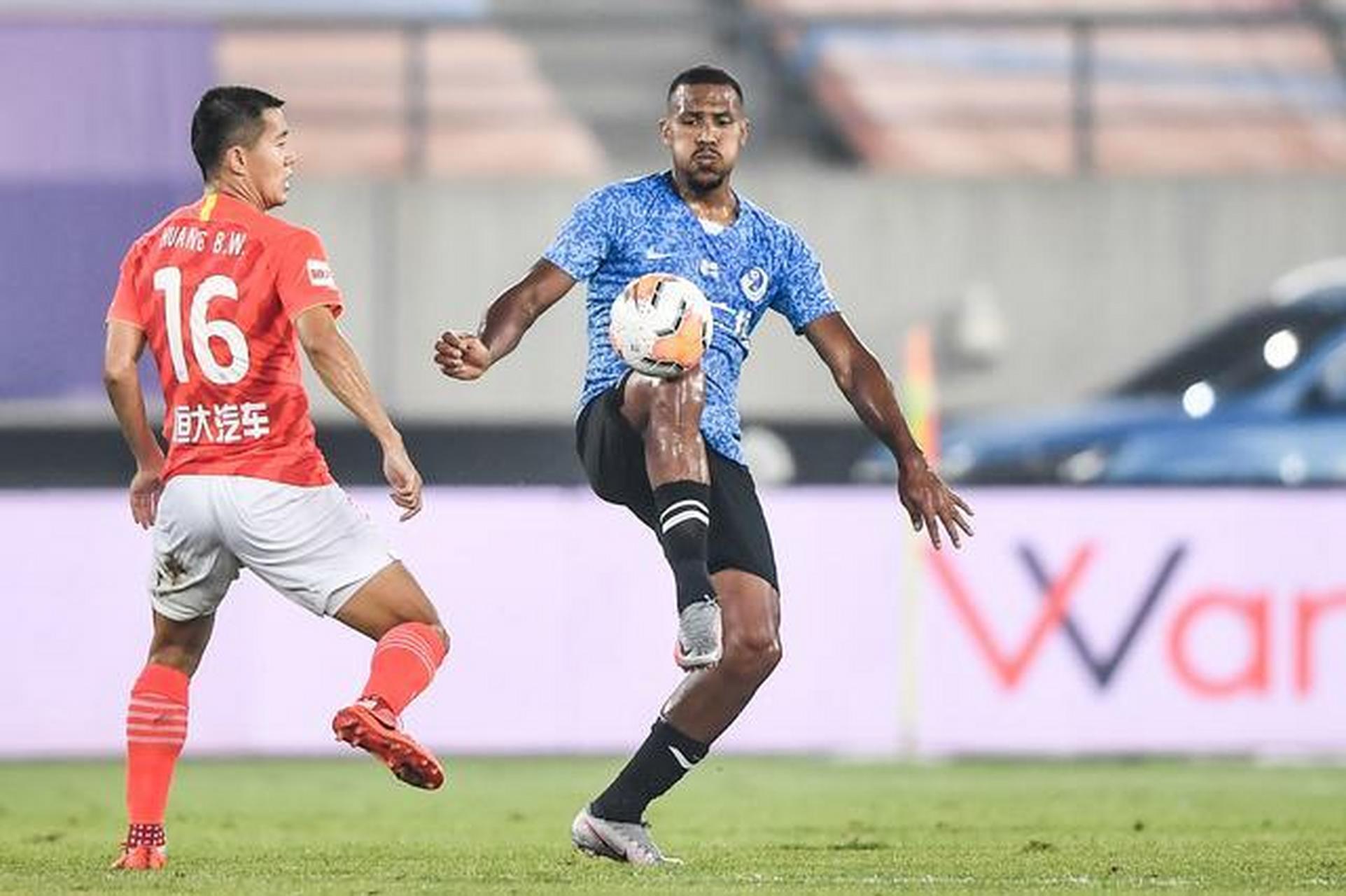 关于热那亚球员表现不佳遭批评,求变寻求突破的信息 关于热那亚球员表现不佳遭批评,求变寻求突破的信息