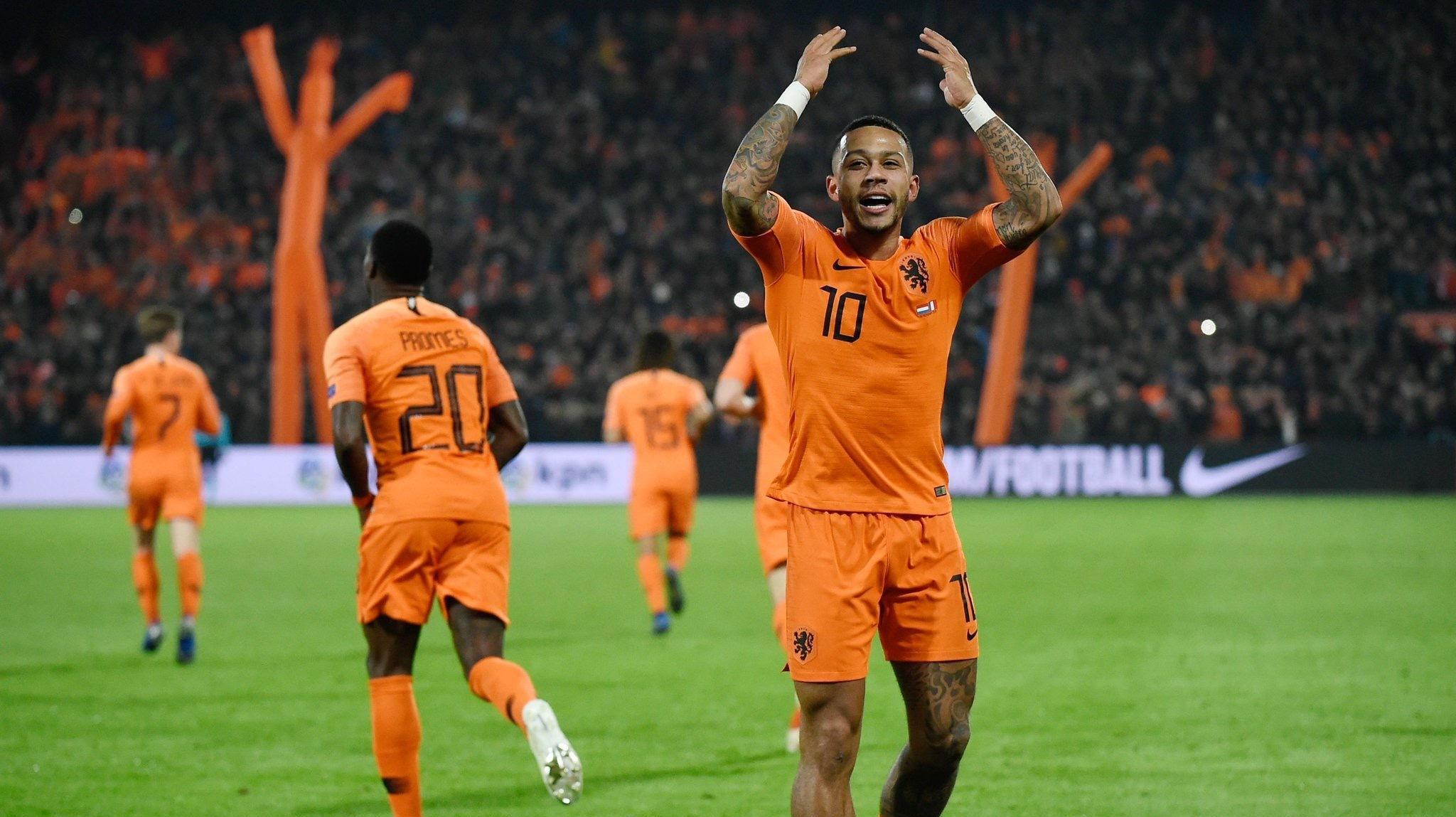 里昂前锋独造四球,成为本赛季法甲射手榜第一 里昂前锋独造四球,成为本赛季法甲射手榜第一