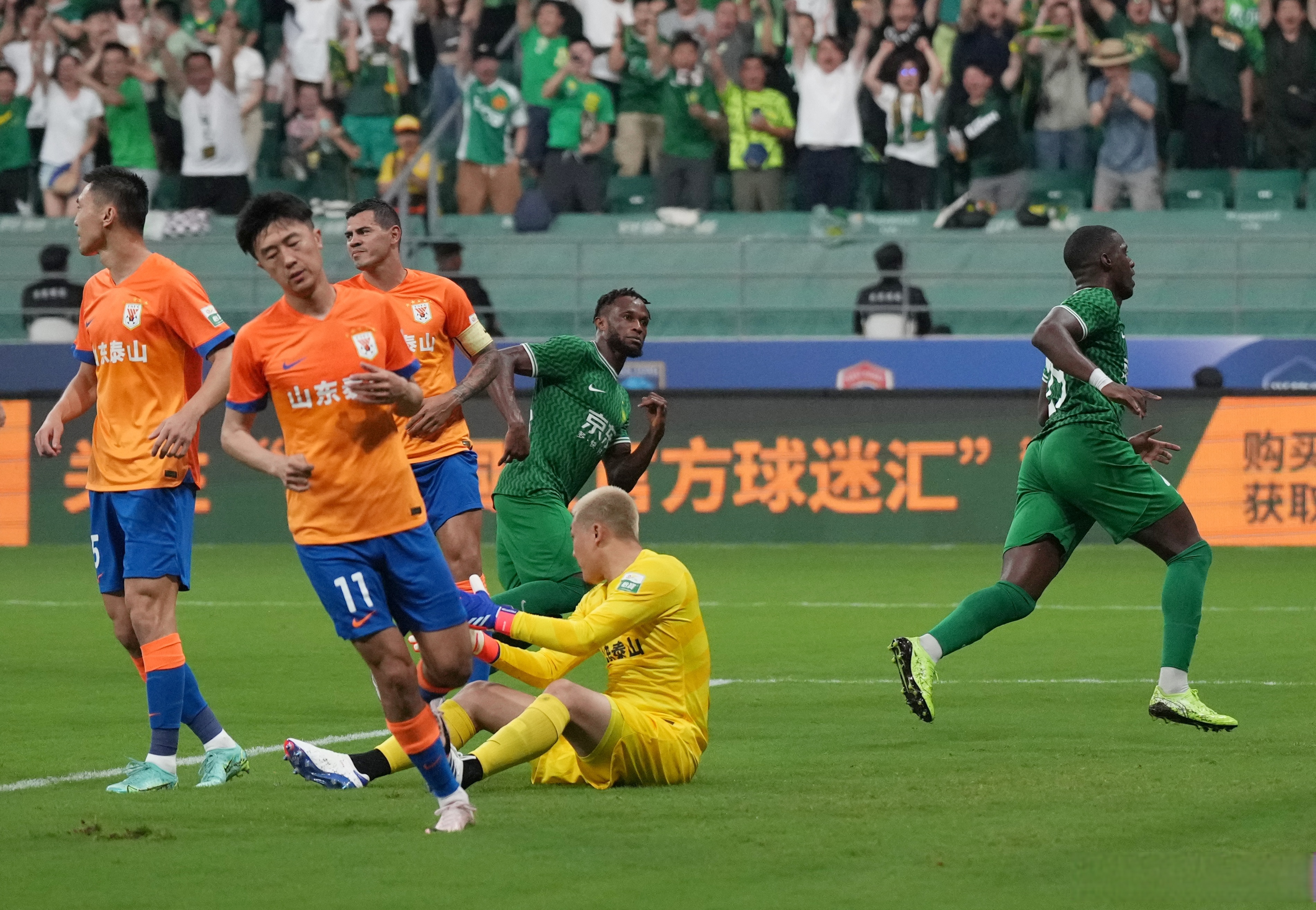 关于球员技术出众,助力球队成功逆转比分的信息 关于球员技术出众,助力球队成功逆转比分的信息