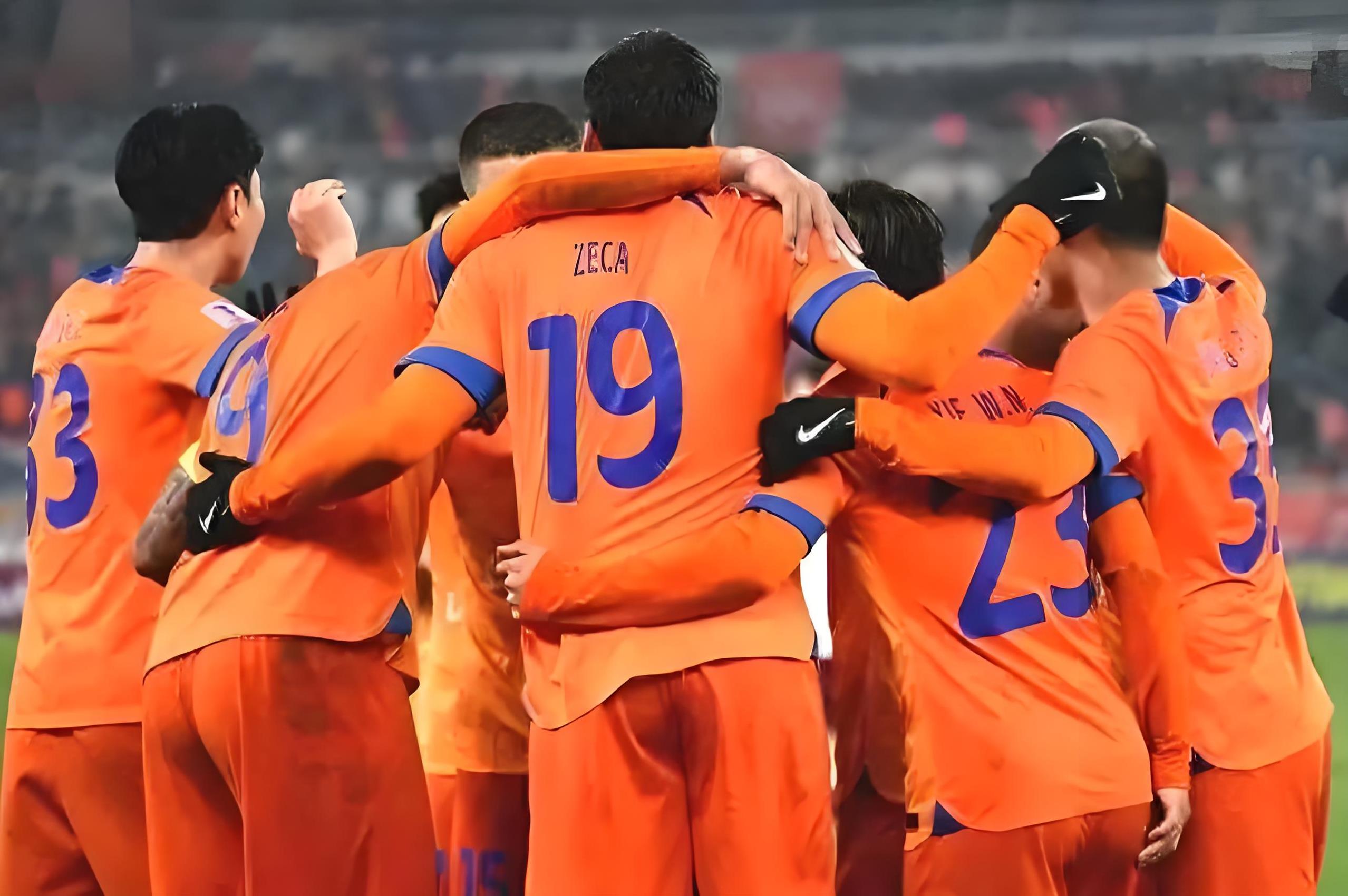 球队迎来一场重要比赛,实力备受瞩目 球队迎来一场重要比赛,实力备受瞩目