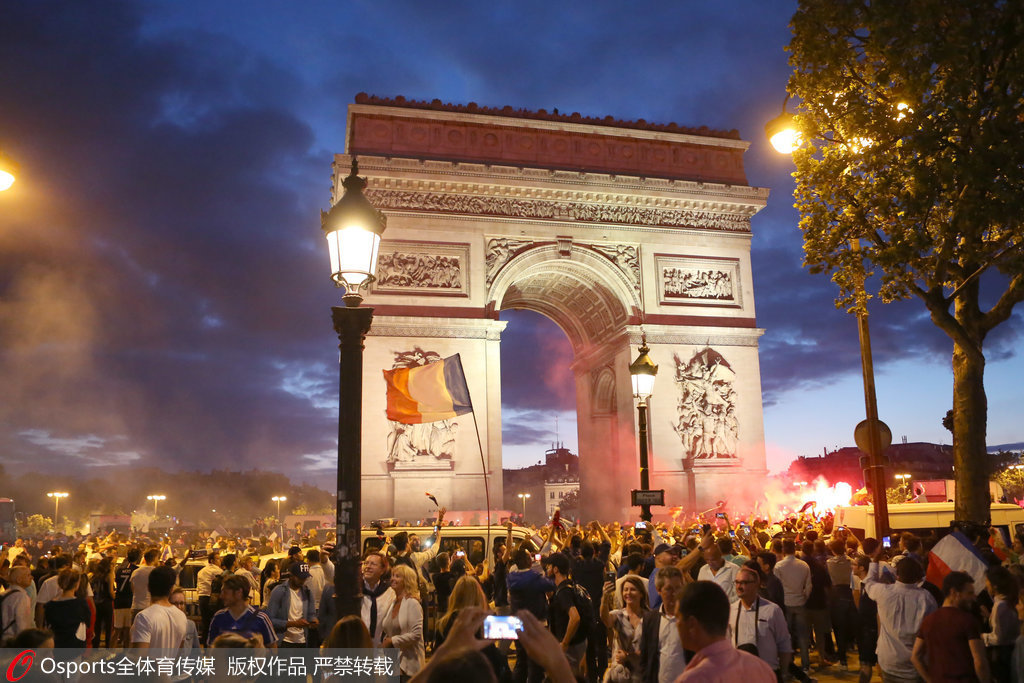 秘鲁队在比赛中勇夺胜利,成功晋级 秘鲁队在比赛中勇夺胜利,成功晋级