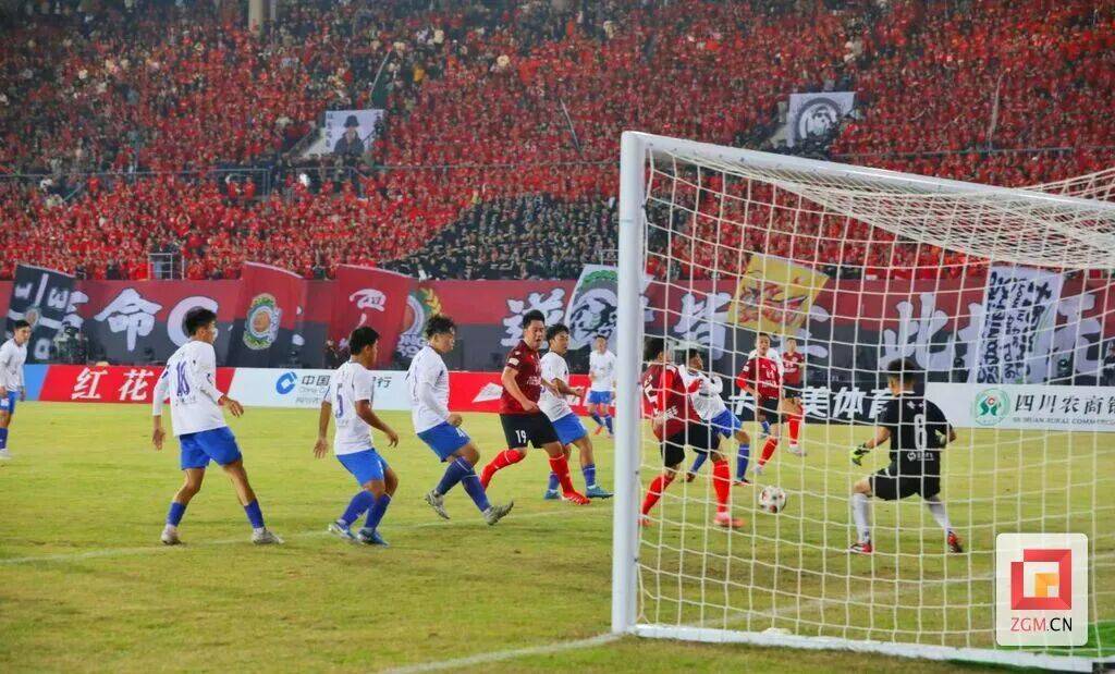 国内足球赛事频繁举行，热度持续升温的简单介绍