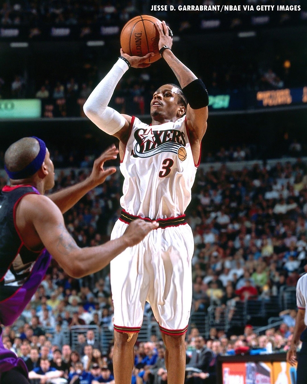 巴西男篮轻取奇才，汉密尔顿制霸全场