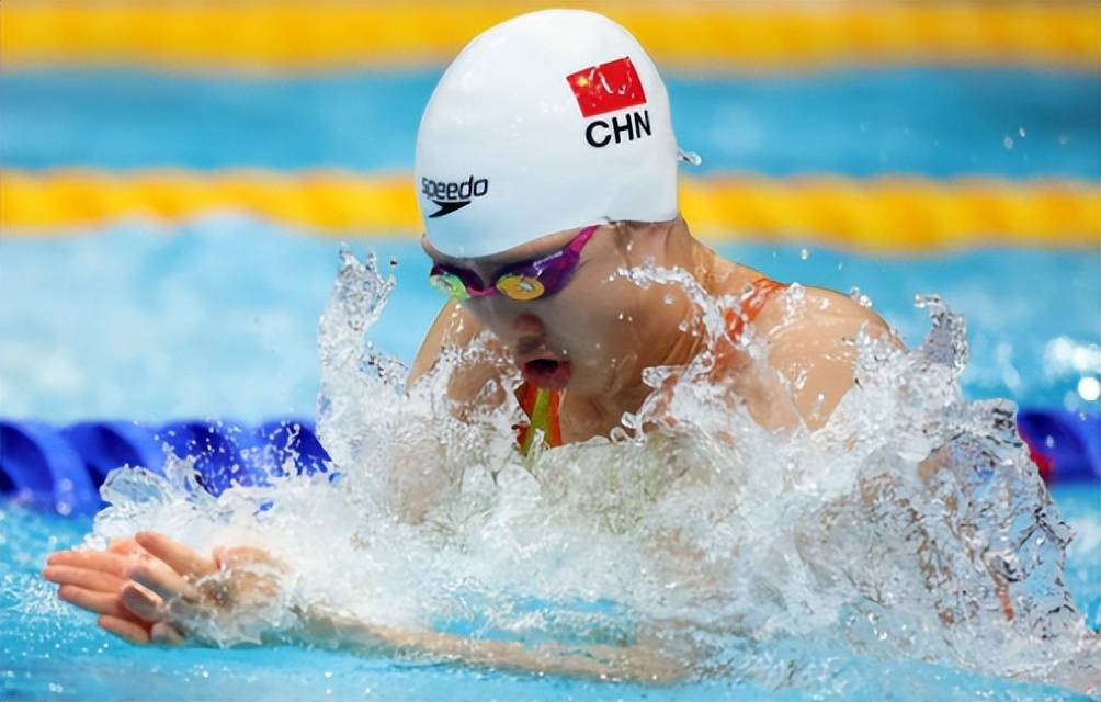 关于莱比锡红牛碾压智利，阿拉巴打破历史纪录的信息